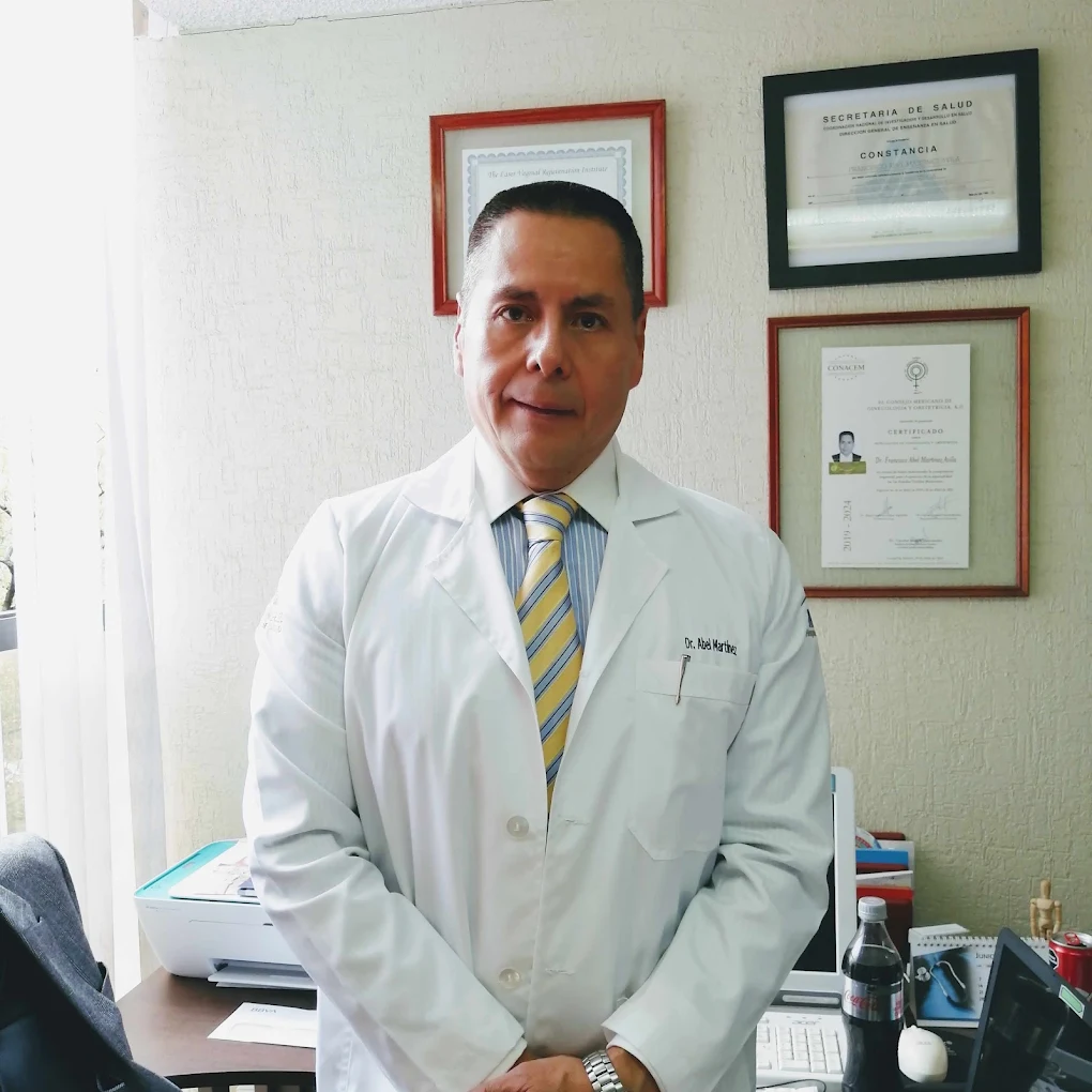 Dr. Francisco Abel Martínez Ávila ginecólogo en Tlalpan